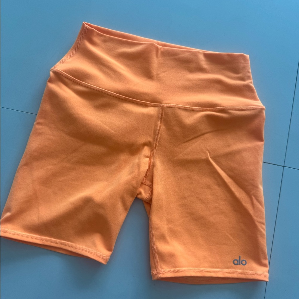 ALO Yoga High-Waist Orange Cycling Shorts